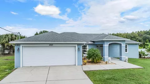 5707 Lake Le Clare Rd, Lutz, FL 33558