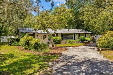 10601 Kim Ln, Hudson, FL 34669