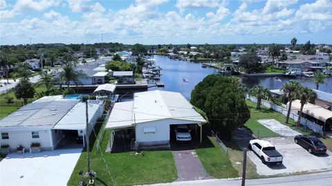 6712 Tower Dr, Hudson, FL 34667 photo 1