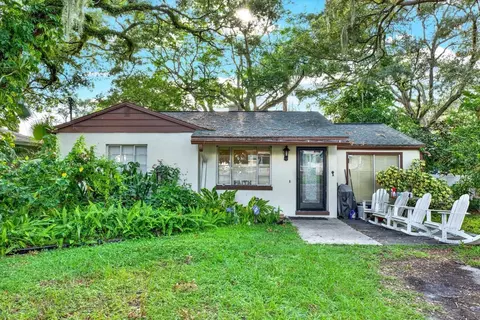 7706 N Dartmouth Ave, Tampa, FL 33604