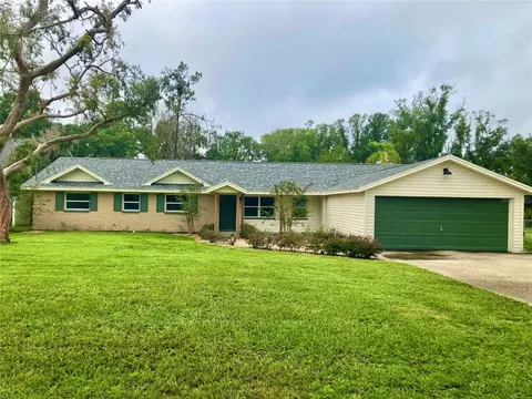 417 E County Line Rd, Lutz, FL 33549 photo 1