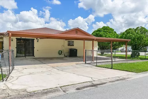 4810 Bonita Vista Dr, Tampa, FL 33634