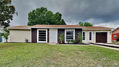 792 Royal Palm Dr, Kissimmee, FL 34743