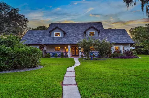 1810 S Valrico Rd, Valrico, FL 33596