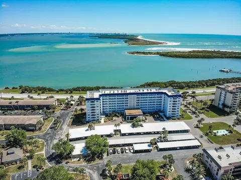 7 Elgin Pl #102, Dunedin, FL 34698