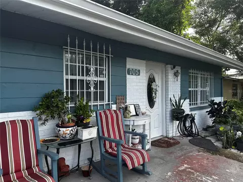 705 S Castle Ct, Tampa, FL 33612