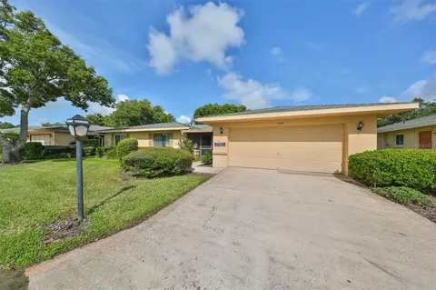 1409 Ingram Dr #75, Sun City Center, FL 33573