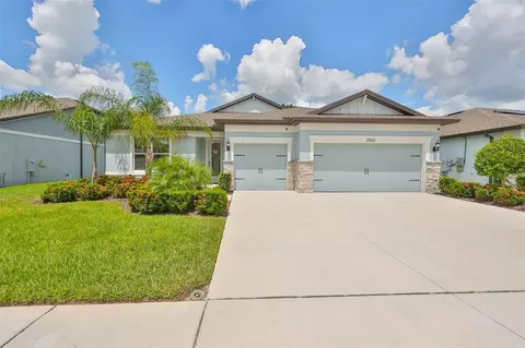 2860 Buckhorn Forest Dr, Valrico, FL 33594