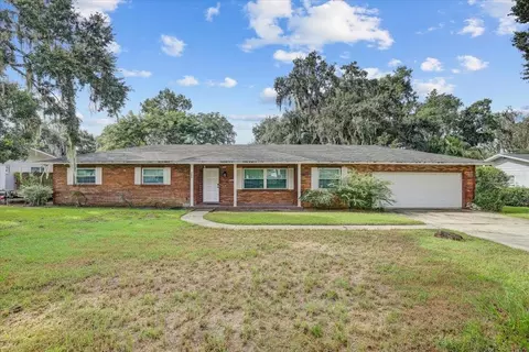 2505 Dorene Dr, Plant City, FL 33563
