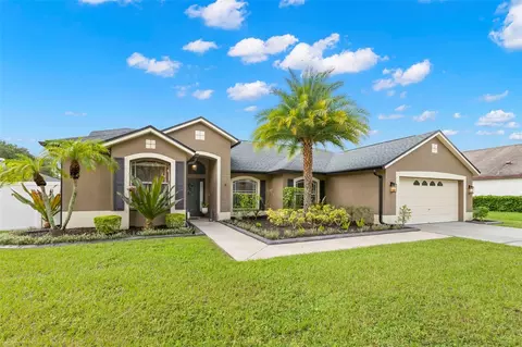 9329 Sunnyoak Dr, Riverview, FL 33569
