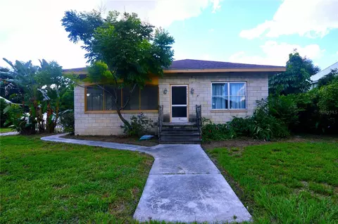14141 11th St, Dade City, FL 33525