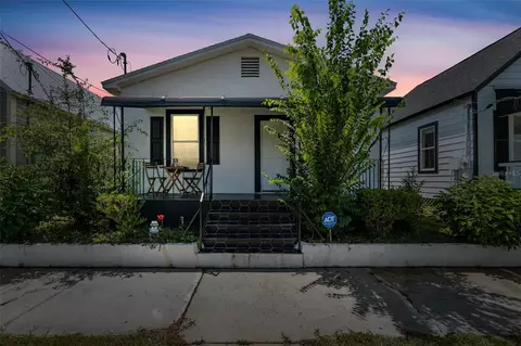 2336 W Walnut St, Tampa, FL 33607