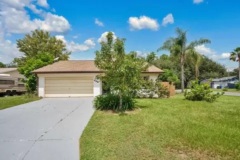 448 Mondra Ct, Lakeland, FL 33809
