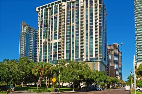 1 Beach Dr SE #2111, Saint Petersburg, FL 33701