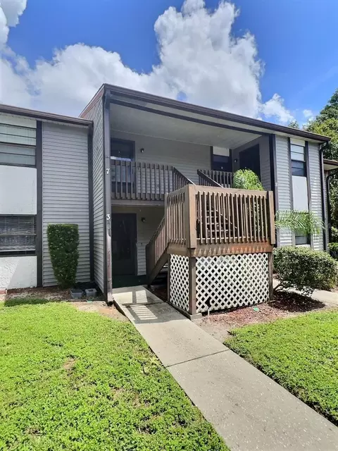 11606 Baywood Meadows Dr #3, New Port Richey, FL 34654