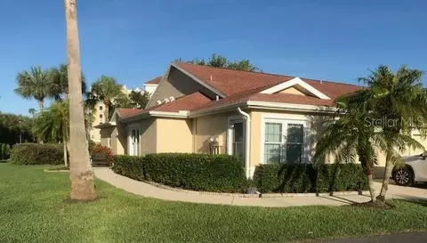 2707 Edgewater Ct, Palmetto, FL 34221