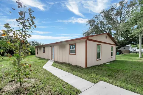4925 69th St N, Saint Petersburg, FL 33709