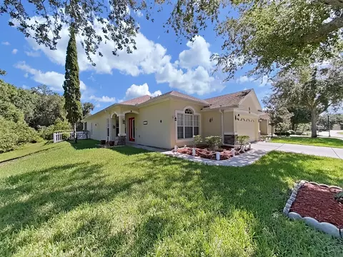 11201 Belle Haven Dr, New Port Richey, FL 34654