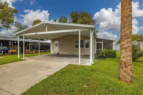 3105 Briar St, Wesley Chapel, FL 33543