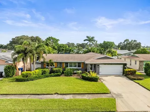 6488 31st Ter N, Saint Petersburg, FL 33710