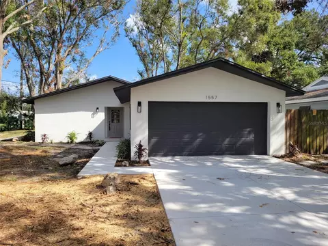 1557 Mehlenbacher Rd, Largo, FL 33770