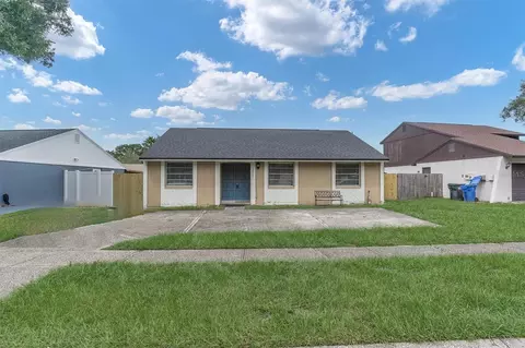 2827 Cedaridge Dr, Tampa, FL 33618