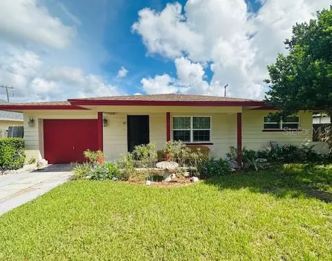 7133 Bougenville Dr, Port Richey, FL 34668