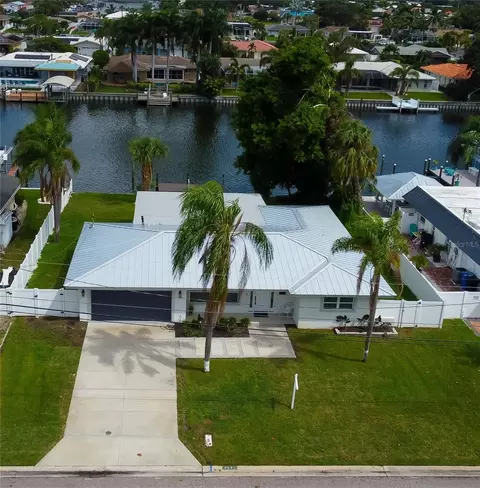 4251 49th Ave S, Saint Petersburg, FL 33711