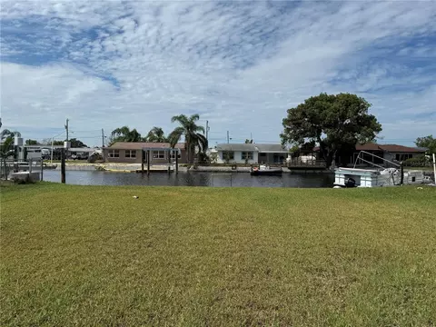 Leslie, Hudson, FL 34667