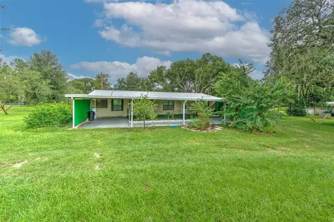 8014 Hobart Dr, Zephyrhills, FL 33540