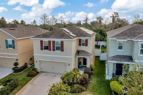 121 Lacewing Pl, Valrico, FL 33594