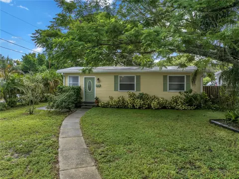 1015 43rd St N, Saint Petersburg, FL 33713