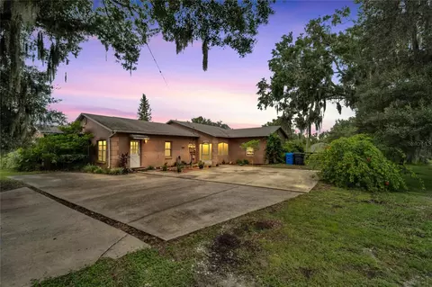 10104 Riverview Dr, Riverview, FL 33578