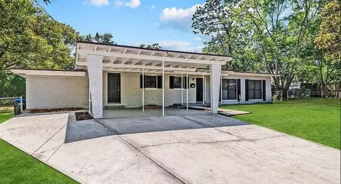 5710 Bolling Dr, Orlando, FL 32808