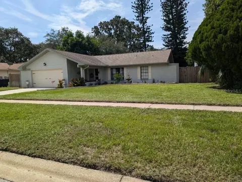 1025 Hamilton Ave, Tarpon Springs, FL 34689