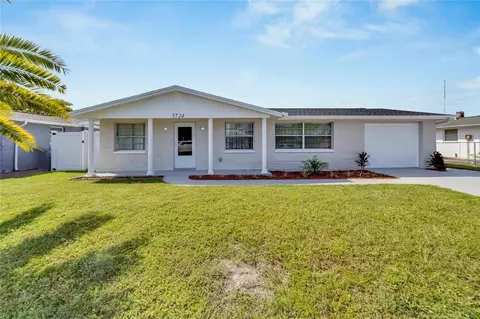 3724 Sablewood Dr, Holiday, FL 34691