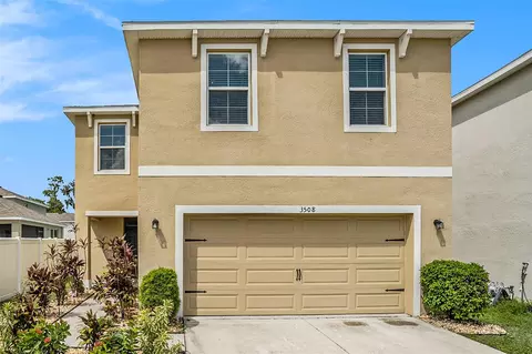 3508 Diamond Leaf Ct, Valrico, FL 33594