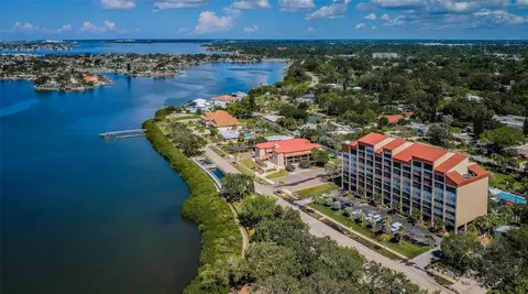 7037 Sunset Dr S #602, South Pasadena, FL 33707