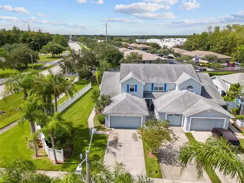 201 Hemingway Dr, Oldsmar, FL 34677