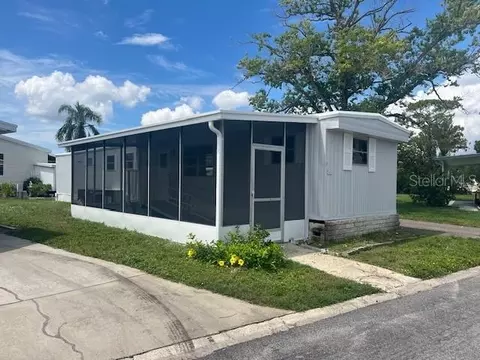 9790 66th St N #41, Pinellas Park, FL 33782