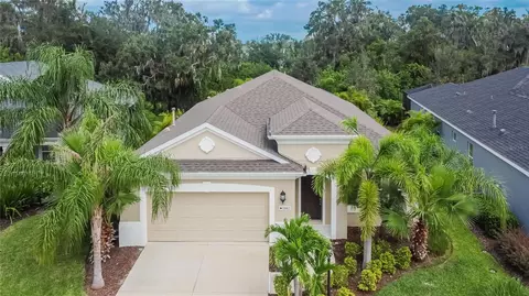 11012 Blue Magnolia Ln, Parrish, FL 34219