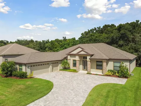 13602 Carryback Dr, Dade City, FL 33525