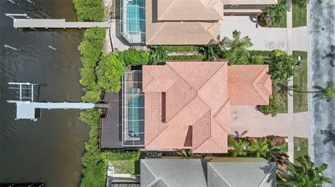 1233 Acappella Ln, Apollo Beach, FL 33572 photo 1