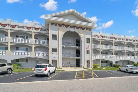 2410 Franciscan Dr #20, Clearwater, FL 33763