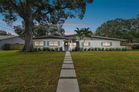 1098 55th Ter S, Saint Petersburg, FL 33705