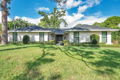 1164 Murok Way S, Saint Petersburg, FL 33705
