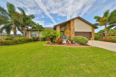 915 Eagle Ln, Apollo Beach, FL 33572