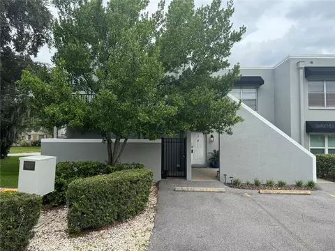 201 S Arrawana Ave #E, Tampa, FL 33609