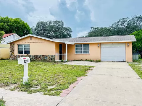 2535 Flintwood Dr, Holiday, FL 34690