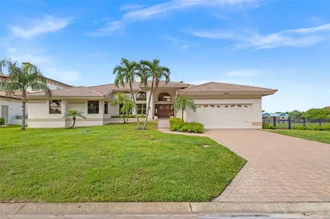 5223 61st Ave S, Saint Petersburg, FL 33715